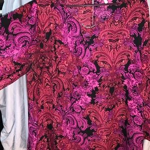 Gently worn women’s plus size blouse